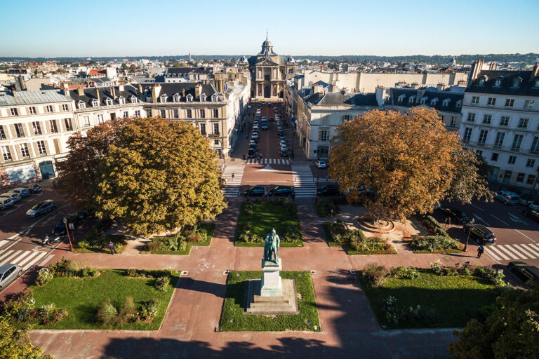 Près de Boulogne-Billancourt 92